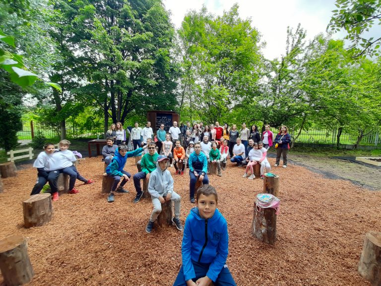 Класна стая на открито в 163 ОУ